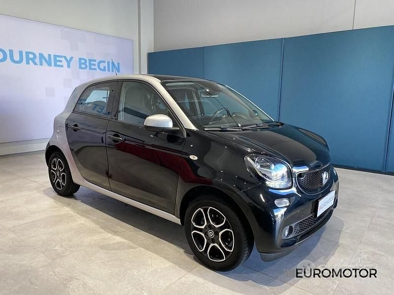 Usata Smart ForFour Passion 71 CV (52 kW) 2019 Nero Utilitaria