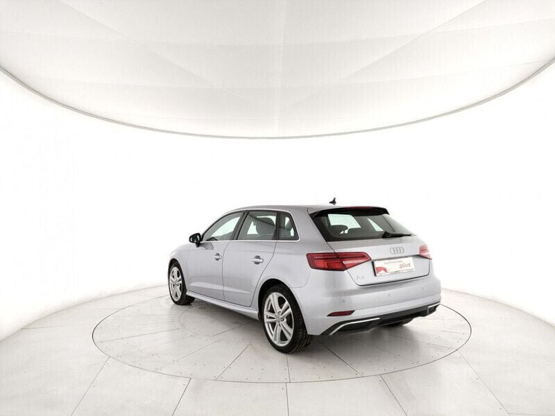 Usata Audi A3 Sportback e-tron Admired 204 CV (150 kW) 2020 Grigio Utilitaria