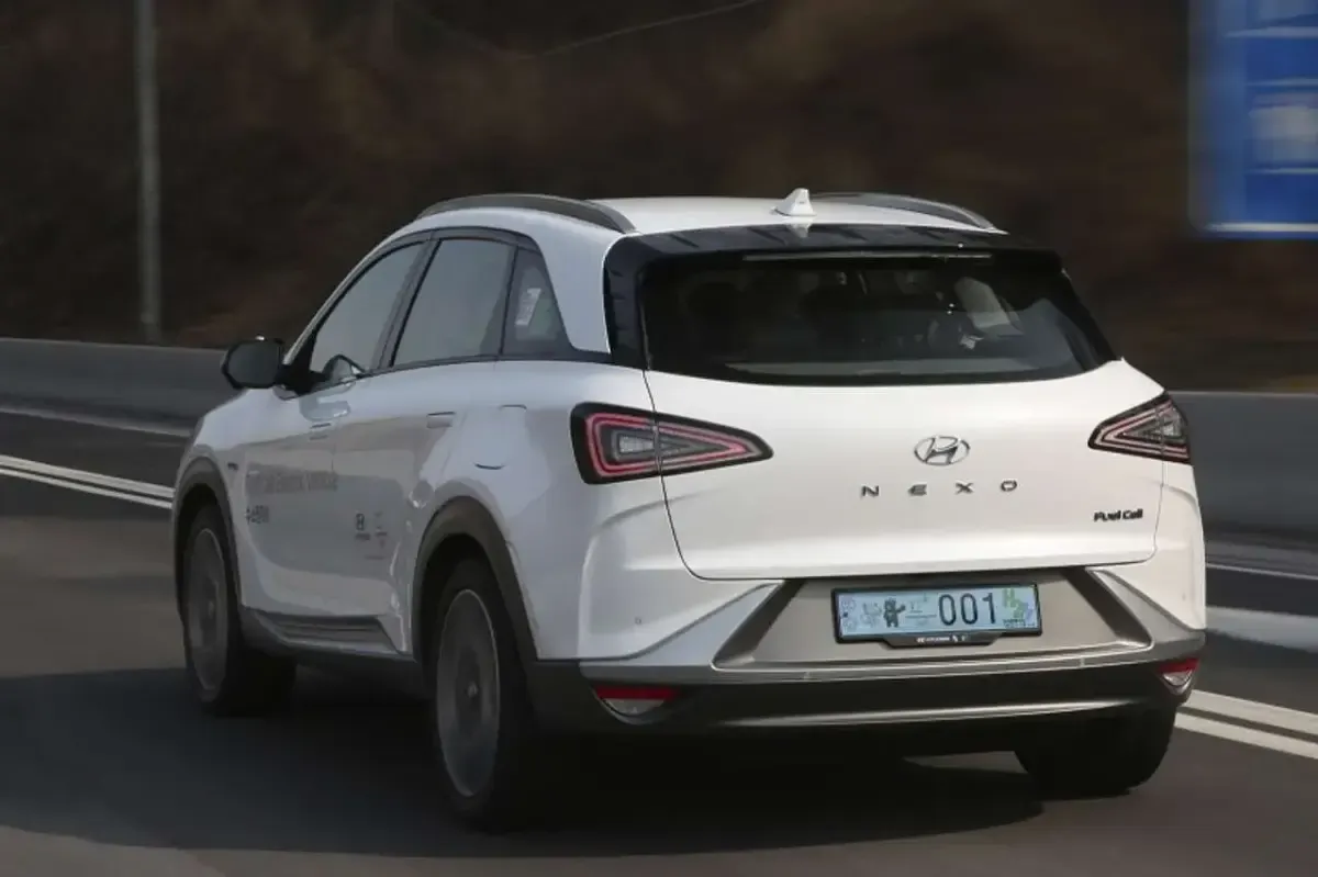 Nuova Hyundai Nexo 258 CV (189 kW) 2026 Argento SUV