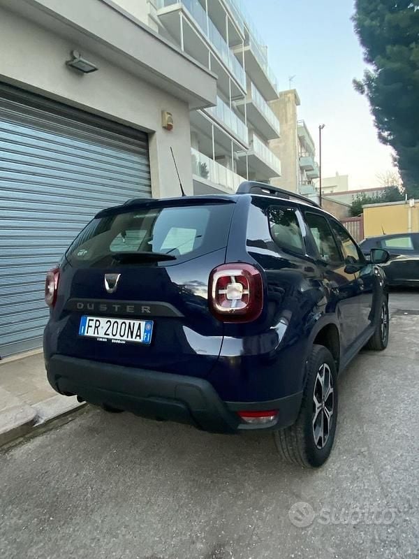 Usata Dacia Duster Essentiel 115 CV (84 kW) 2019 Blu SUV