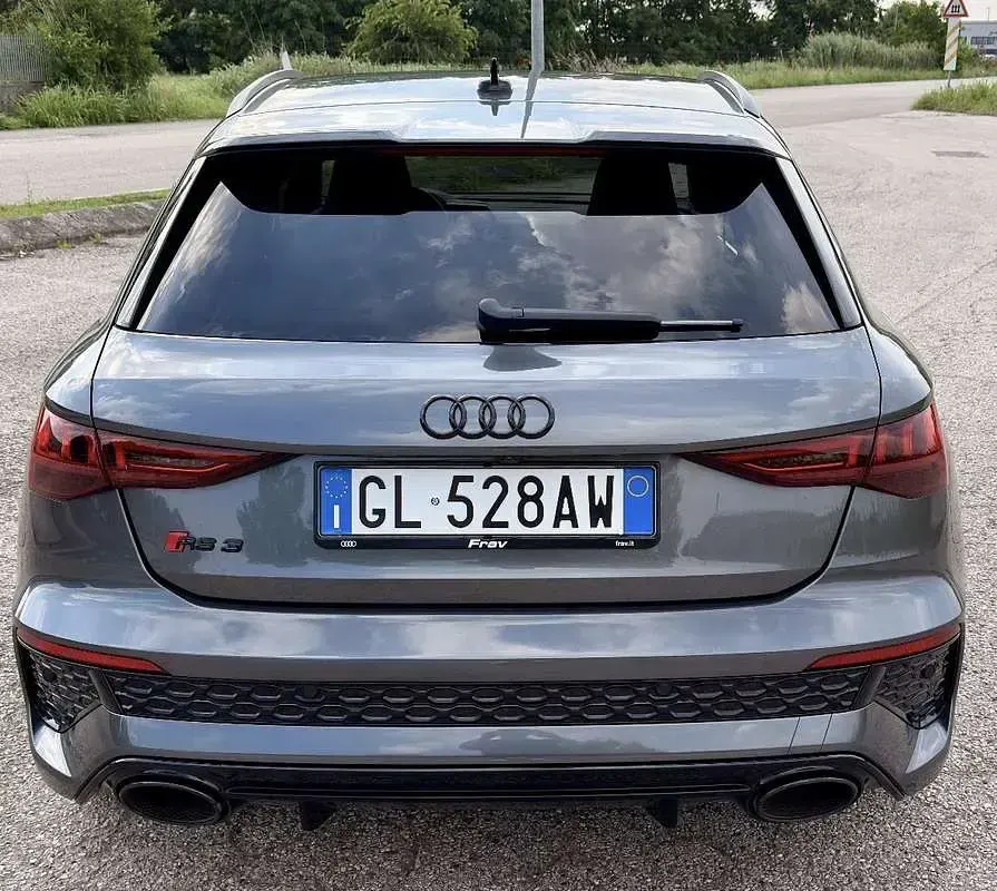 Usata Audi RS3 Sport 400 CV (294 kW) 2022 Grigio Berlina