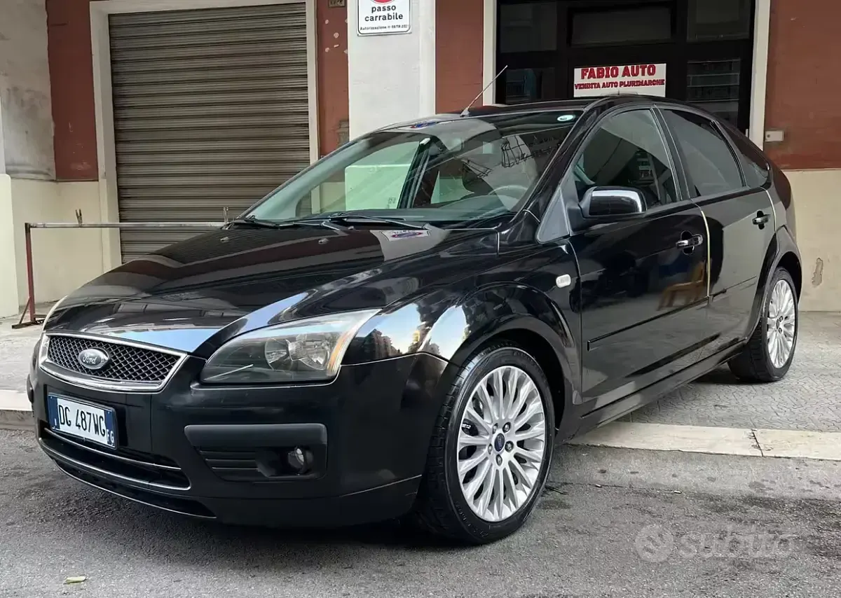 Usata Ford Focus 90 CV (66 kW) 2007 Berlina