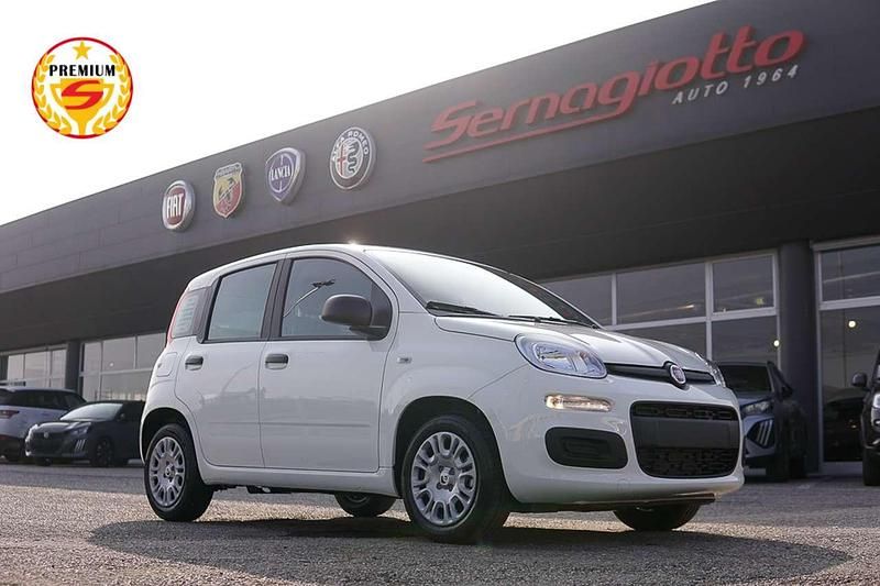 Nuova Fiat Panda Pop 69 CV (50 kW) 2025 Bianco gelato Utilitaria