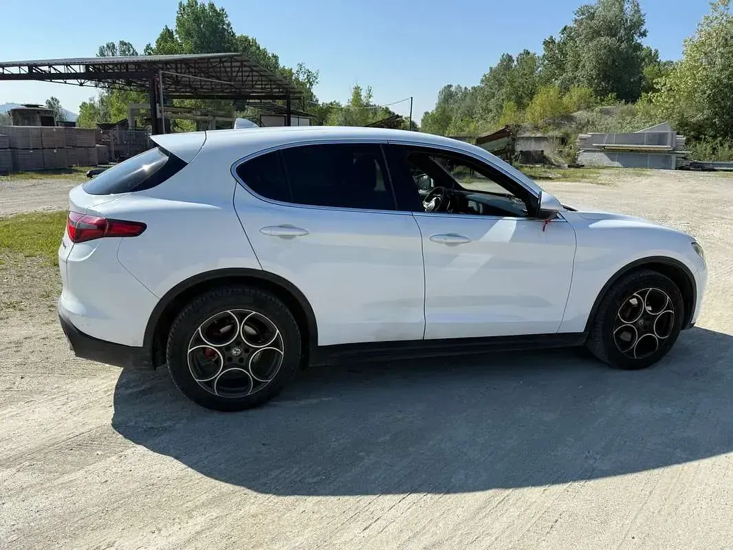 Usata Alfa Romeo Stelvio Super 210 CV (154 kW) 2018 Bianco SUV