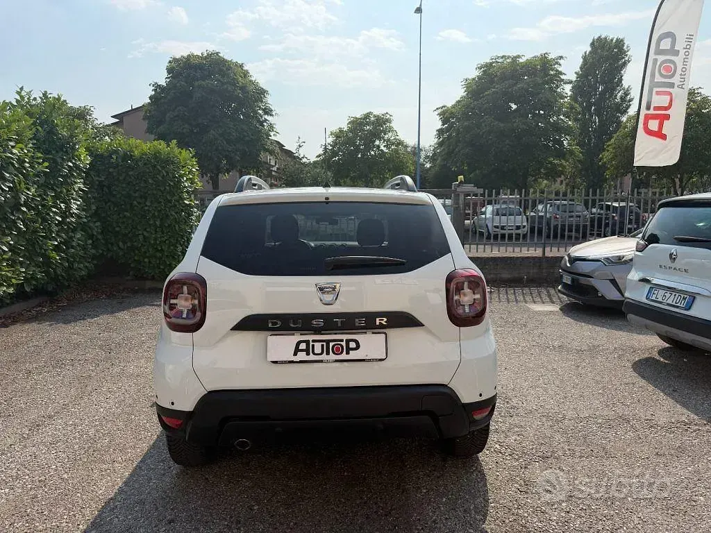 Usata Dacia Duster Prestige 90 CV (66 kW) 2018 Bianco SUV