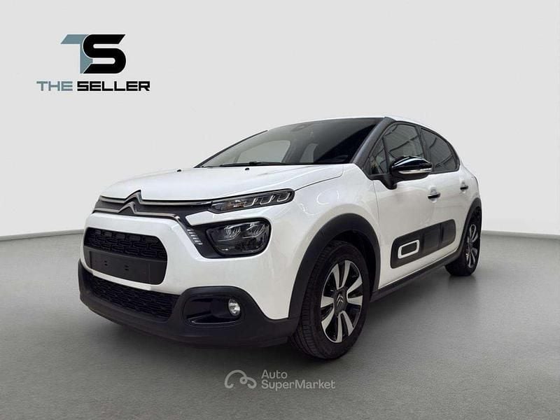 Grigio Usata 2024 Citroën C3 PureTech Due volumi | 12.900 € (Ottimo prezzo) - Immagine 1/4