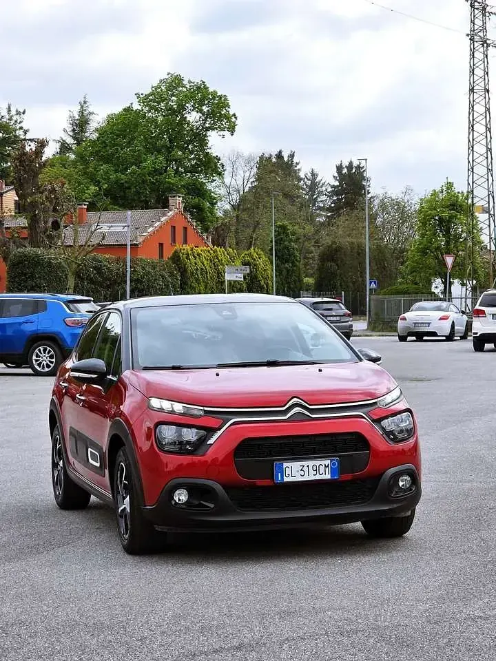 Usata Citroën C3 Feel 83 CV (61 kW) 2022 Rosso Utilitaria
