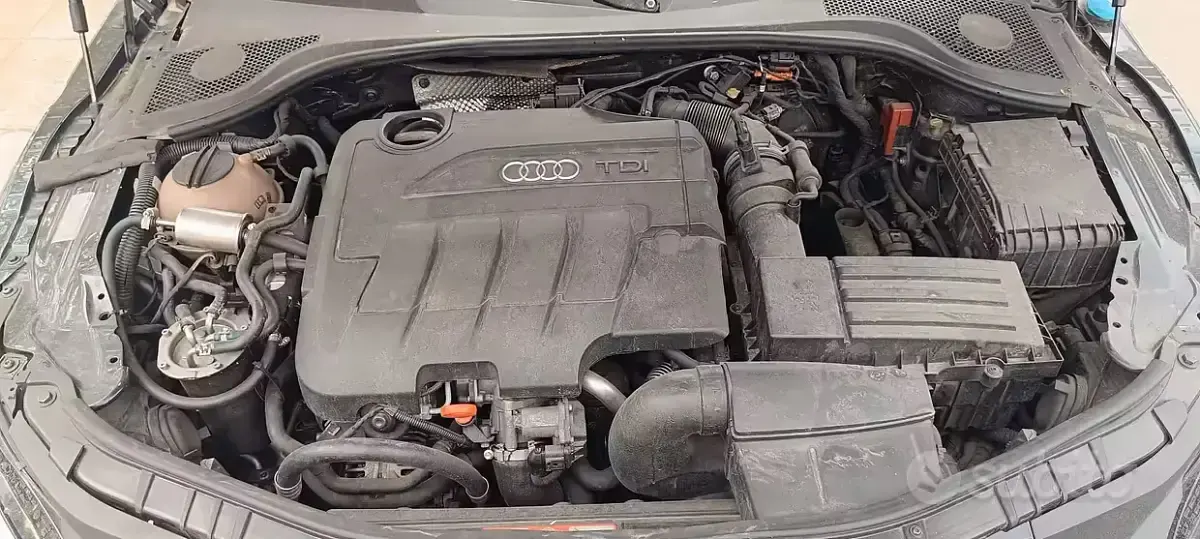 Usata Audi TT 170 CV (125 kW) 2010 Blu Coupé