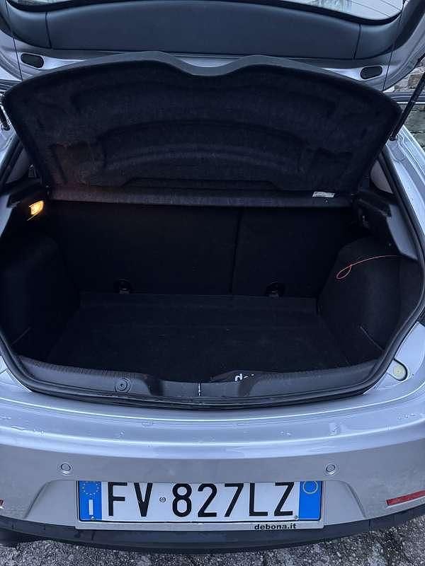 Usata Alfa Romeo Giulietta Super 120 CV (88 kW) 2019 Argento Berlina