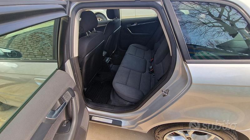 Usata Audi A3 Ambition 105 CV (77 kW) 2006 Grigio Utilitaria