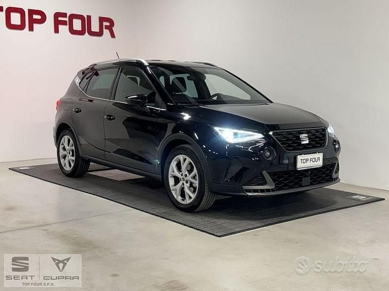 Usata Seat Arona FR 95 CV (69 kW) 2025 Nero SUV