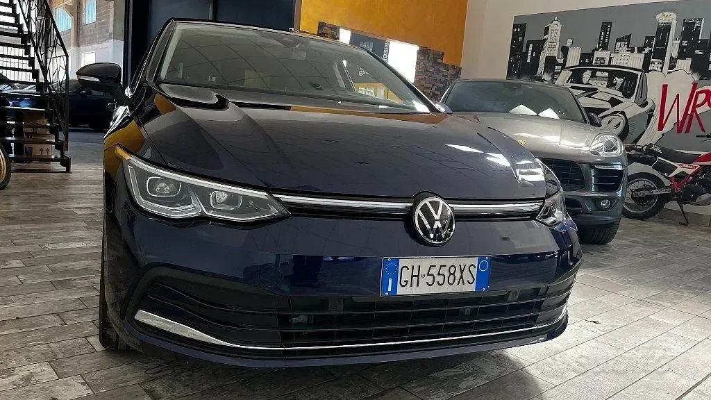 Usata VW Golf VIII Style 116 CV (85 kW) 2022 Bluazzurro Berlina