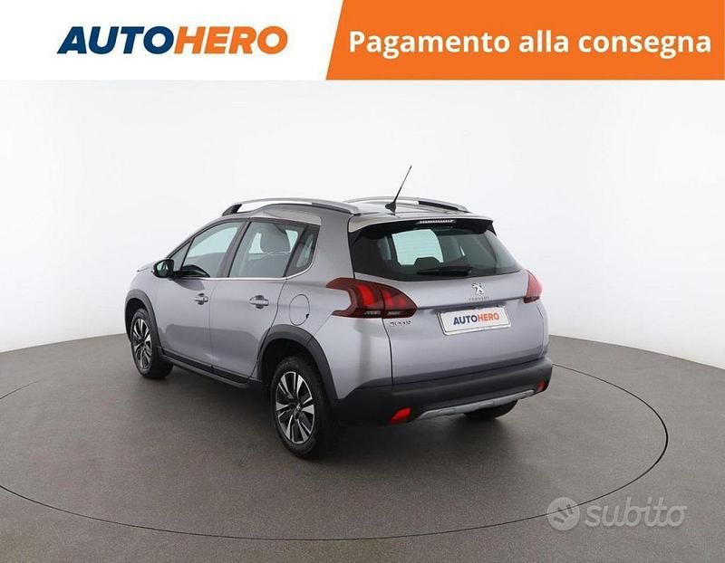 Usata Peugeot 2008 100 CV (73 kW) 2019 Grigio SUV