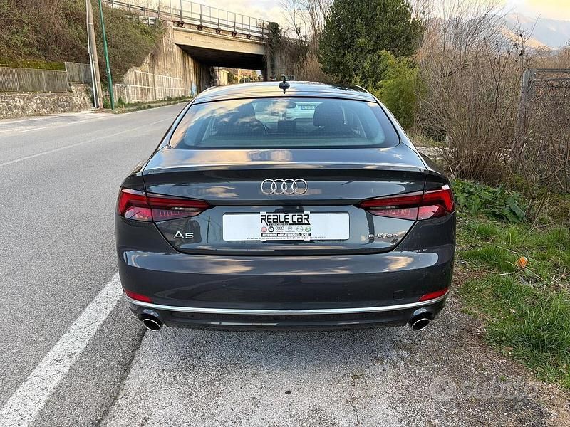 Usata Audi A5 Sport 170 CV (125 kW) 2018 Grigio Coupé