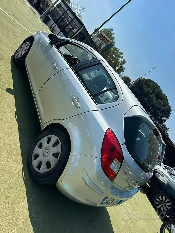 Usata Opel Corsa Edition 75 CV (55 kW) 2014 Grigio Utilitaria