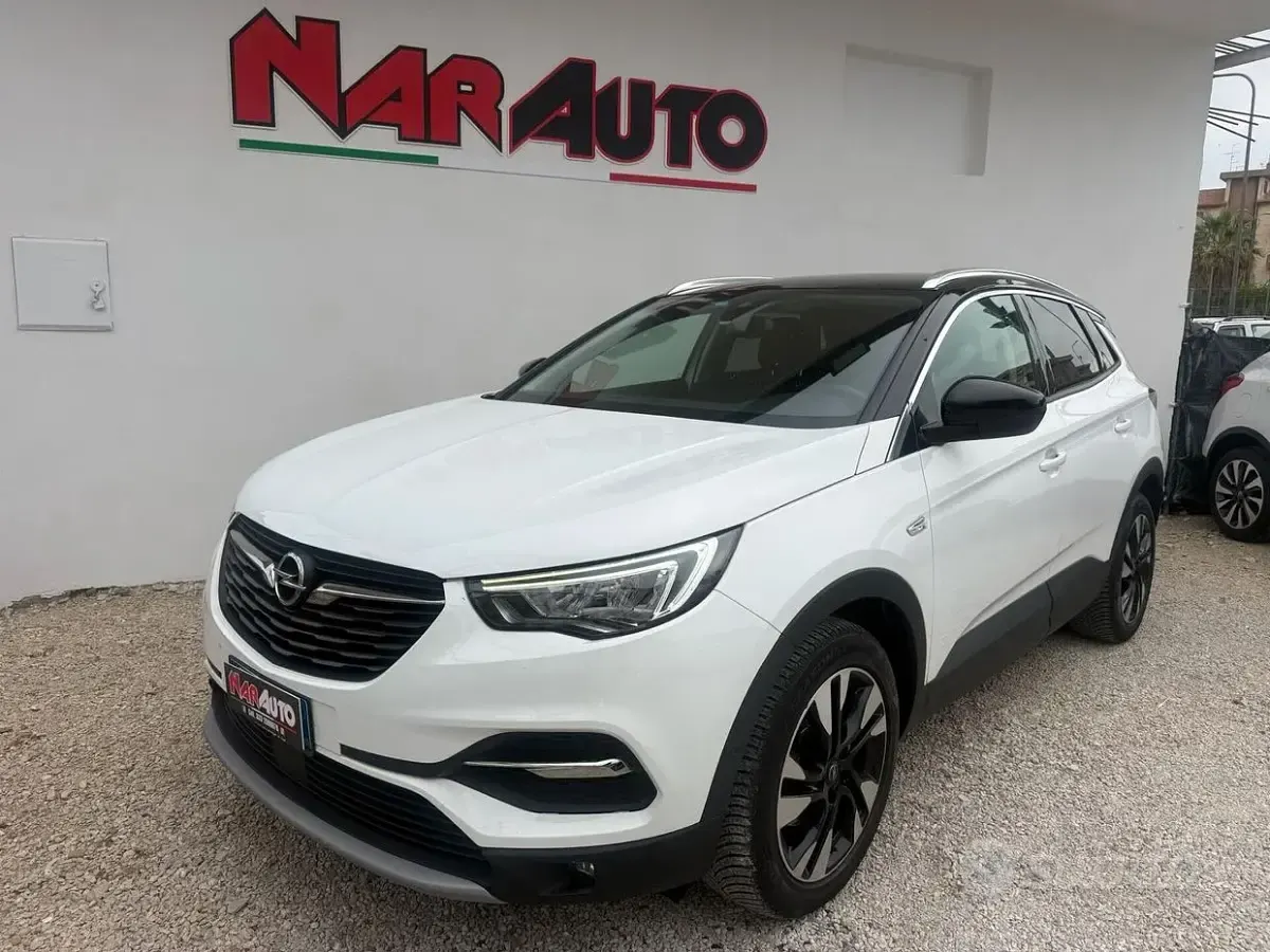 Usata Opel Grandland X Ultimate 131 CV (96 kW) 2020 Bianco SUV