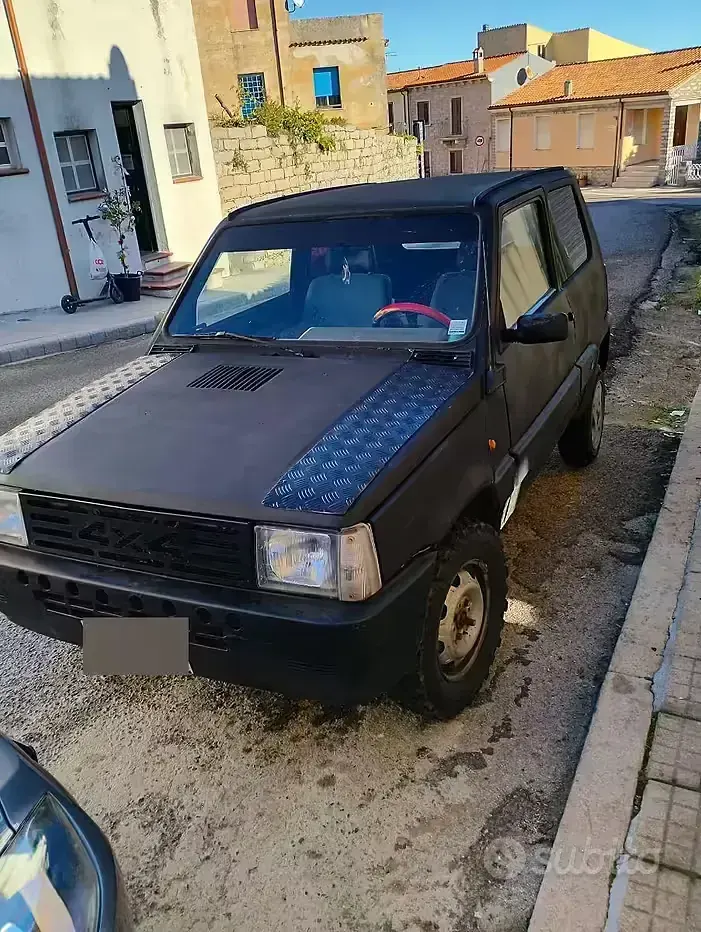 Usata Fiat Panda 4x4 54 CV (39 kW) 1997 Nero Utilitaria