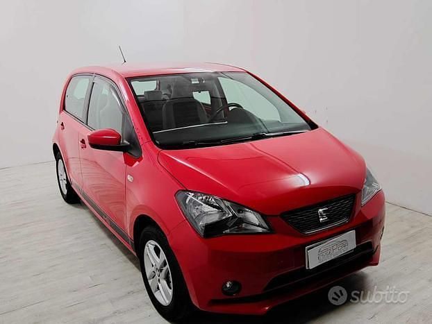 Usata Seat Mii Chic 60 CV (44 kW) 2015 Rosso Utilitaria