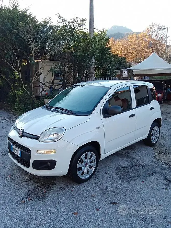 Usata Fiat Panda 80 CV (58 kW) 2015 Bianco Utilitaria