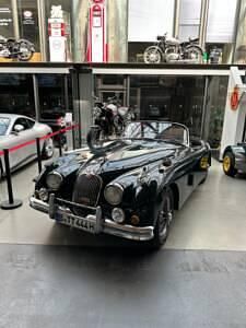 Usata Jaguar XK 195 CV (143 kW) 1958 Verde Cabrio