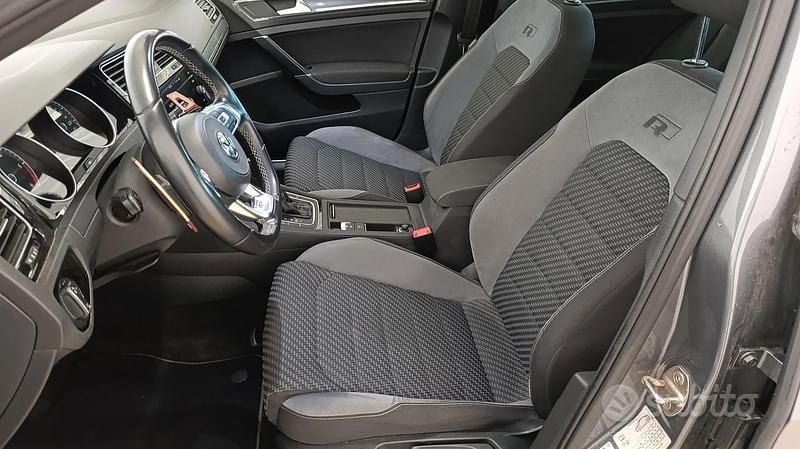 Usata VW Golf VII Sport 115 CV (84 kW) 2019 Grigio Berlina