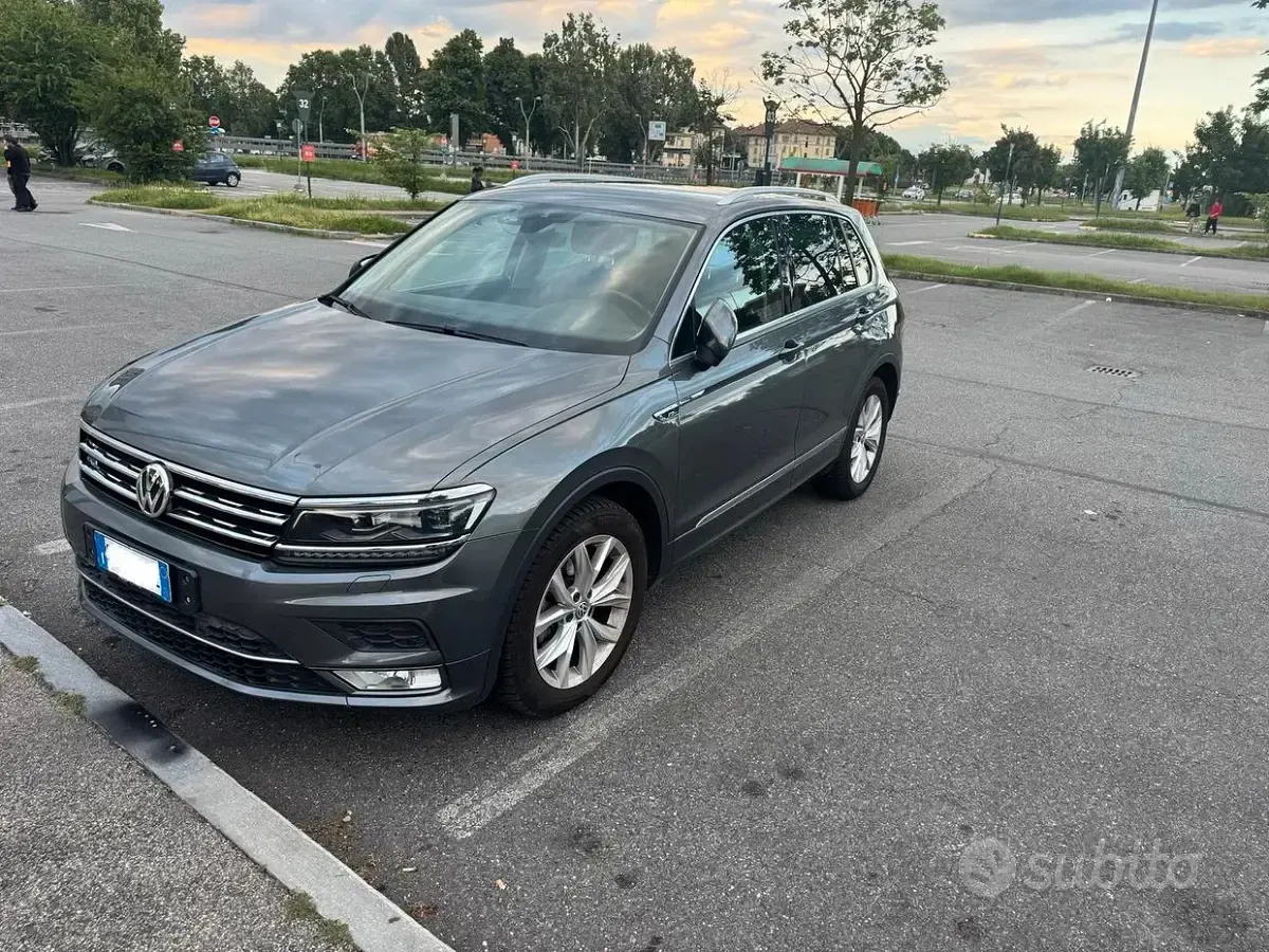 Usata VW Tiguan 150 CV (110 kW) 2016 Grigio SUV