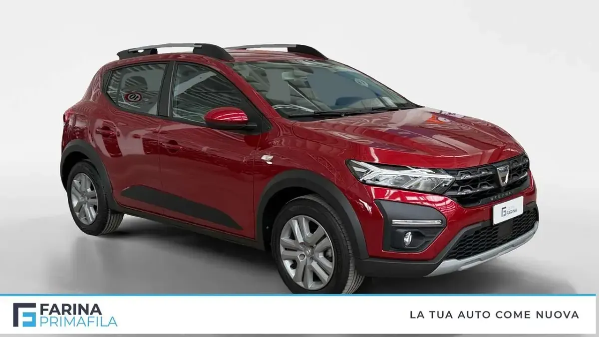 Usata Dacia Sandero Comfort 91 CV (66 kW) 2023 Rosso Berlina