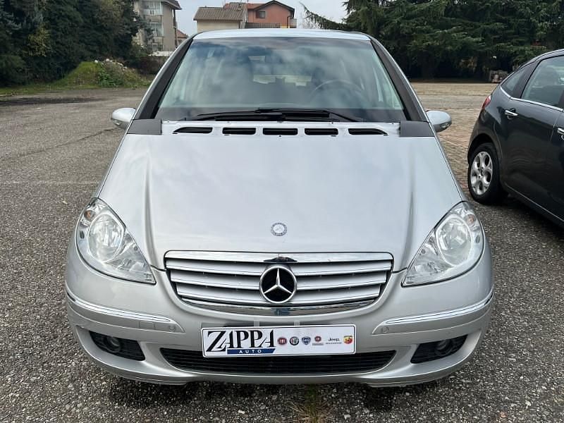Usata Mercedes A180 Elegance 109 CV (80 kW) 2007 Grigio Berlina