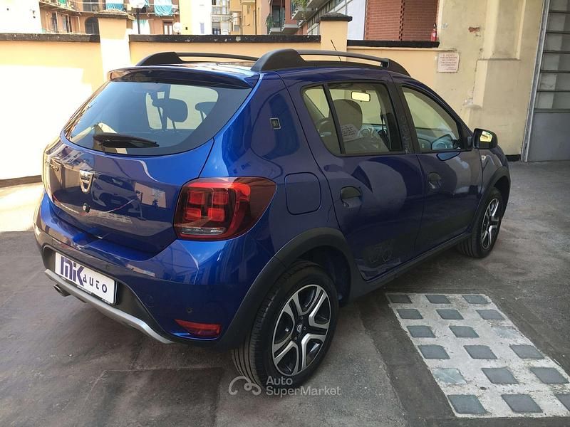 Usata Dacia Sandero Anniversary 101 CV (74 kW) 2020 Mare Utilitaria