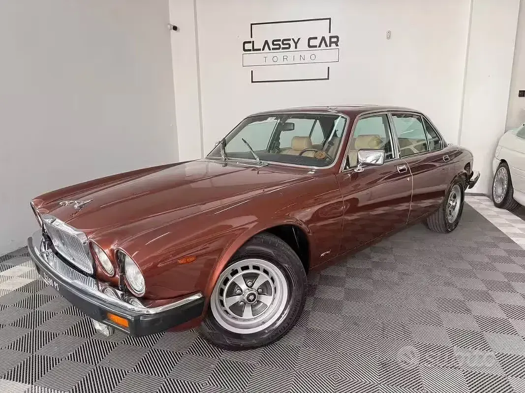 Usata Jaguar XJ12 200 CV (147 kW) 1981 Berlina