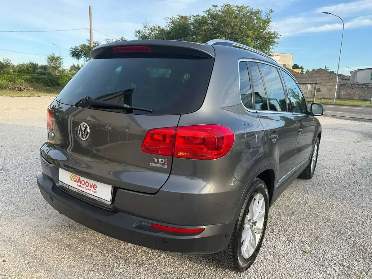 Usata VW Tiguan Sportline 110 CV (80 kW) 2014 Grigio SUV