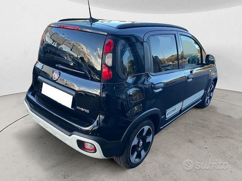 Usata Fiat Panda Cross Cross 69 CV (50 kW) 2025 Nero Utilitaria
