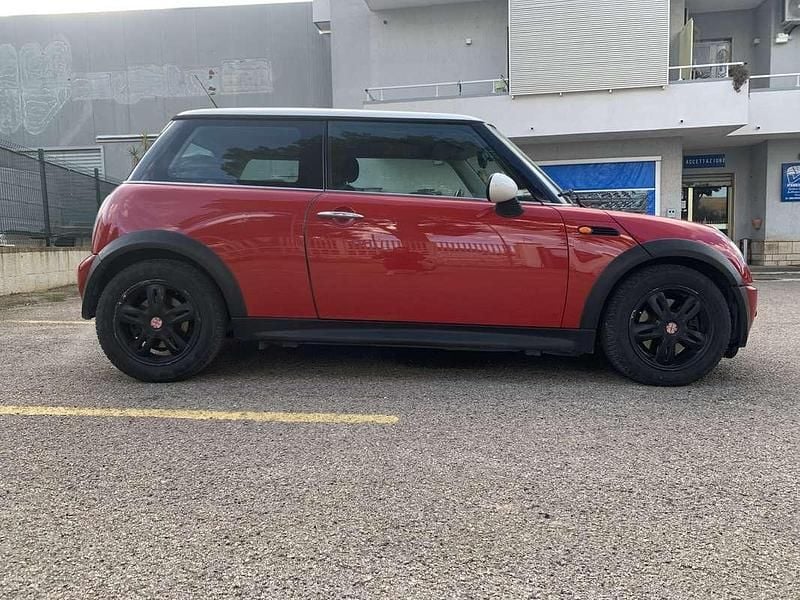 Usata Mini One D 75 CV (55 kW) 2005 Utilitaria