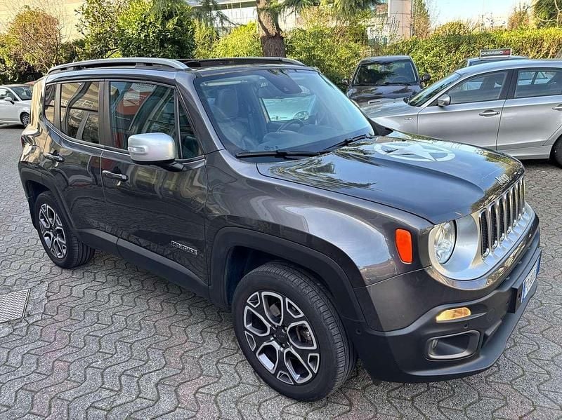 Usata Jeep Renegade Limited 140 CV (102 kW) 2016 Grigio SUV
