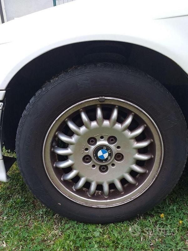Usata BMW 316 102 CV (75 kW) 1998 Bianco Berlina