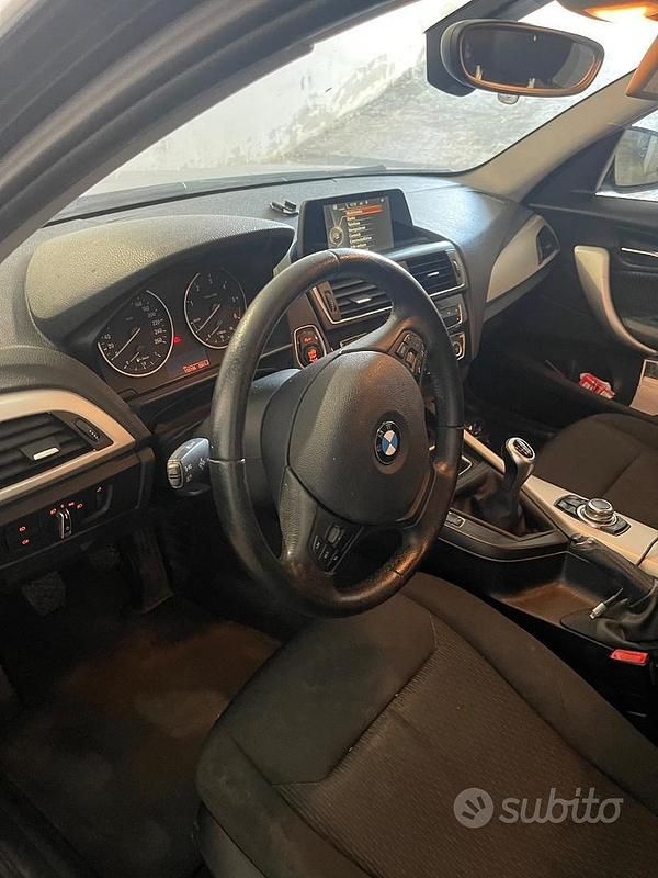 Usata BMW 116 Efficient Dynamics 116 CV (85 kW) 2015 Nero Utilitaria