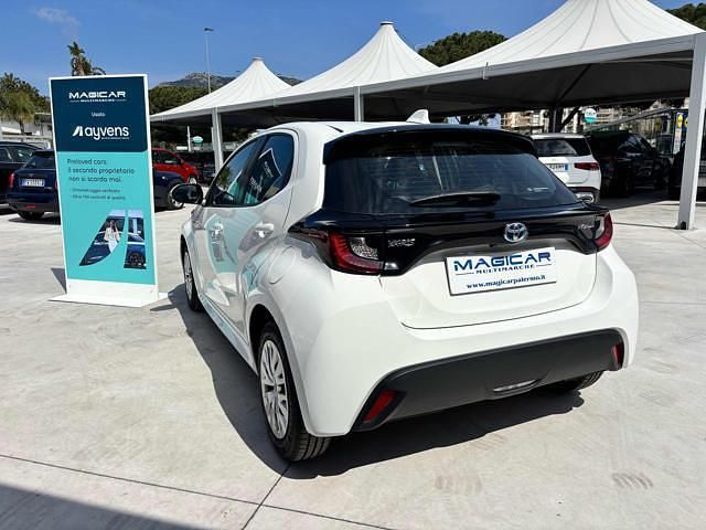 Usata Toyota Yaris Hybrid Business Edition 2021 Bianco