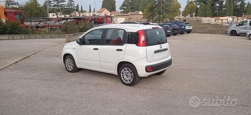 Usata Fiat Panda Easy 69 CV (50 kW) 2020 Bianco Utilitaria