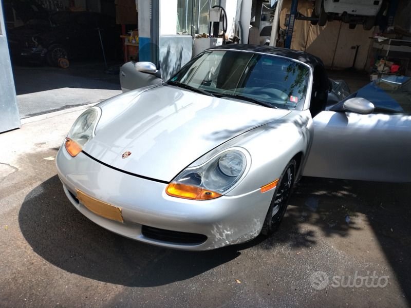 Usata Porsche Boxster 204 CV (150 kW) 1999 Grigio Cabrio