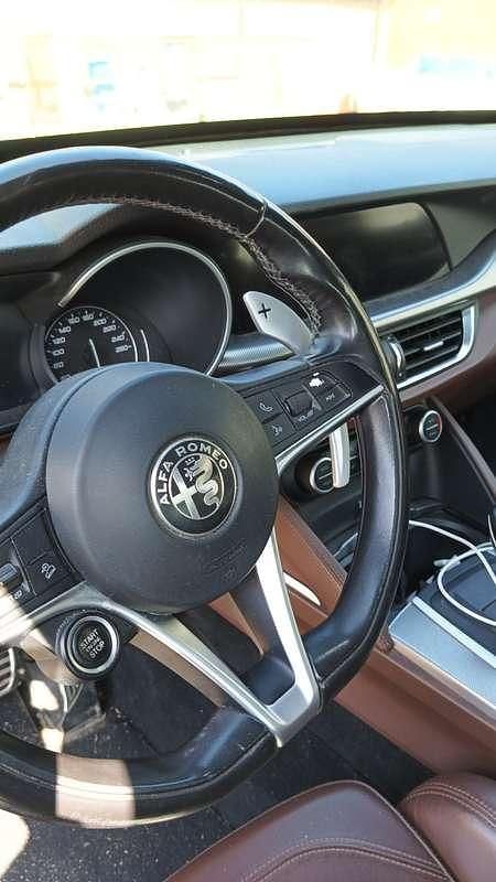 Usata Alfa Romeo Stelvio Executive 209 CV (153 kW) 2018 SUV