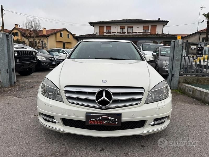 Begagnad Mercedes C250 Avantgarde 204 HK (150 kW) 2011 Vit Sedan