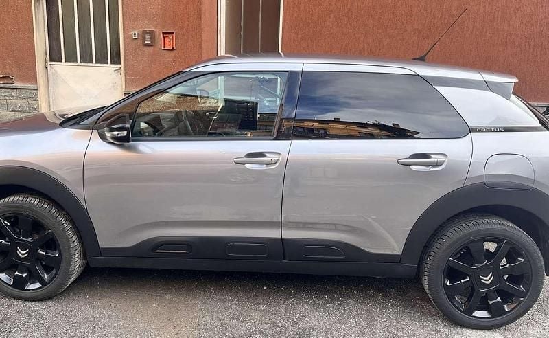 Usata Citroën C4 Cactus PureTech 110 CV (80 kW) 2018 Argento Utilitaria