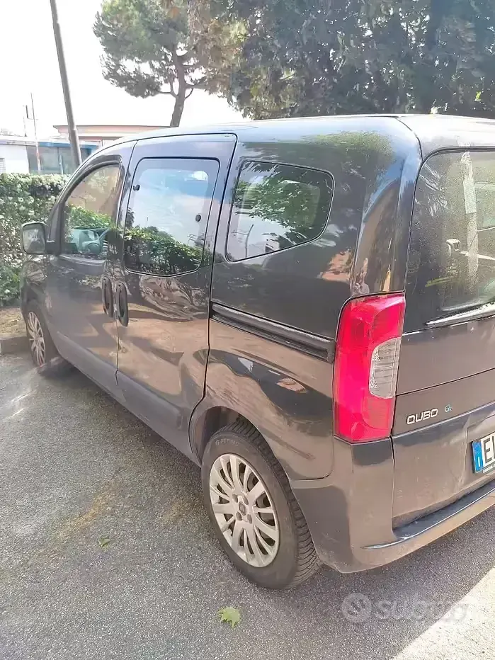Occasion Fiat Qubo Trekking 77 ch (56 kW) 2012 Noir Monospace