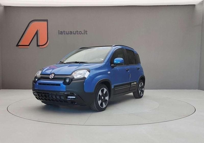 Usata Fiat Panda Cross Cross 69 CV (50 kW) 2024 Blu italia / tetto nero Utilitaria