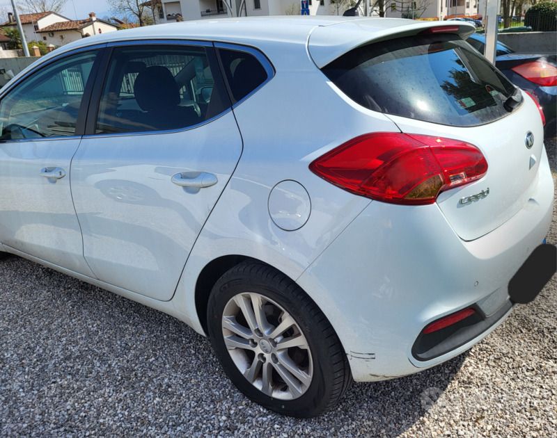 Usata Kia Ceed 90 CV (66 kW) 2014 Utilitaria