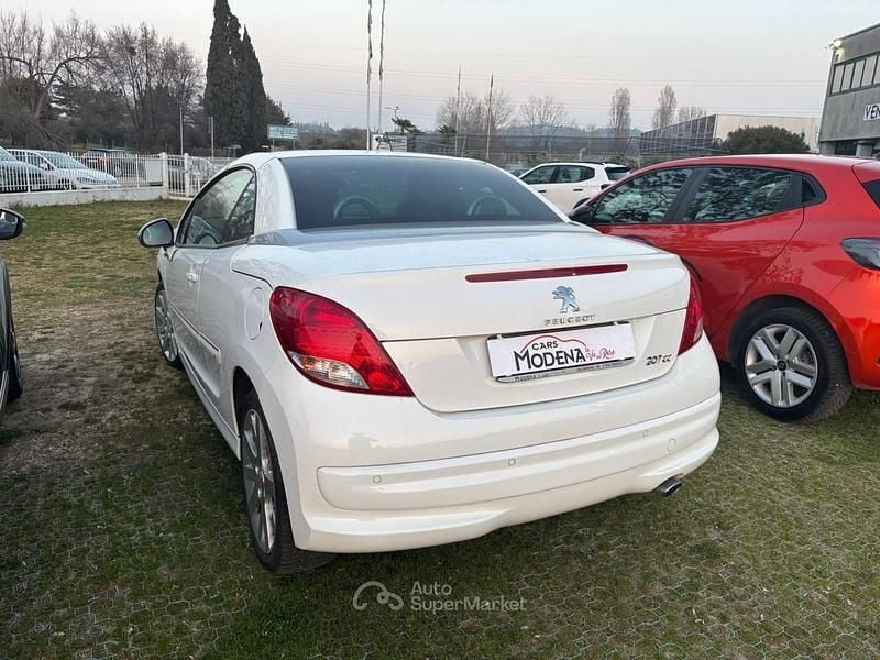 Usata Peugeot 207 CC 111 CV (81 kW) 2014 Bianco Cabrio