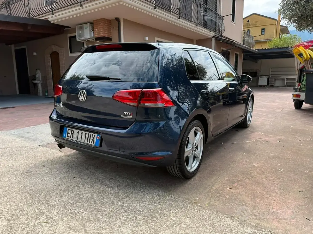 Usata VW Golf VII 105 CV (77 kW) 2013 Blu Berlina