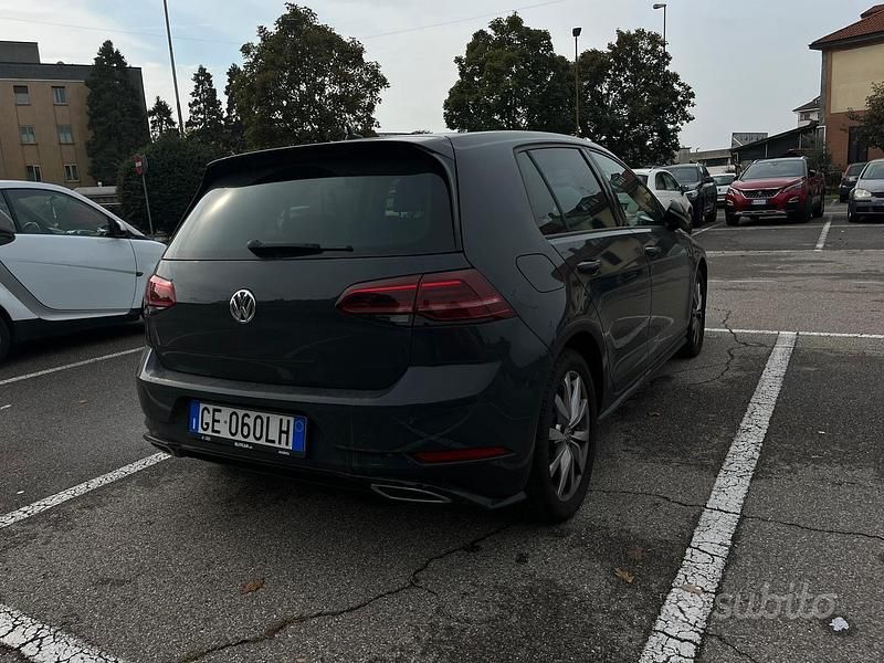 Usata VW Golf VII Sportline 150 CV (110 kW) 2019 Grigio Berlina
