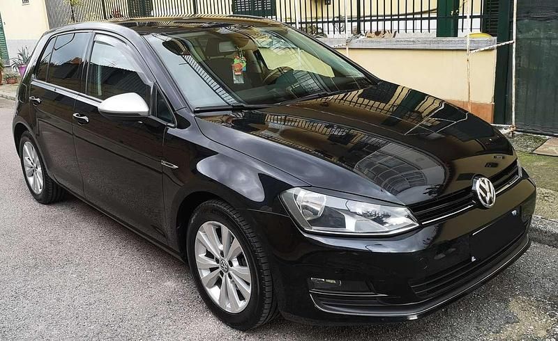 Usata VW Golf VII Comfortline 105 CV (77 kW) 2014 Nero Berlina