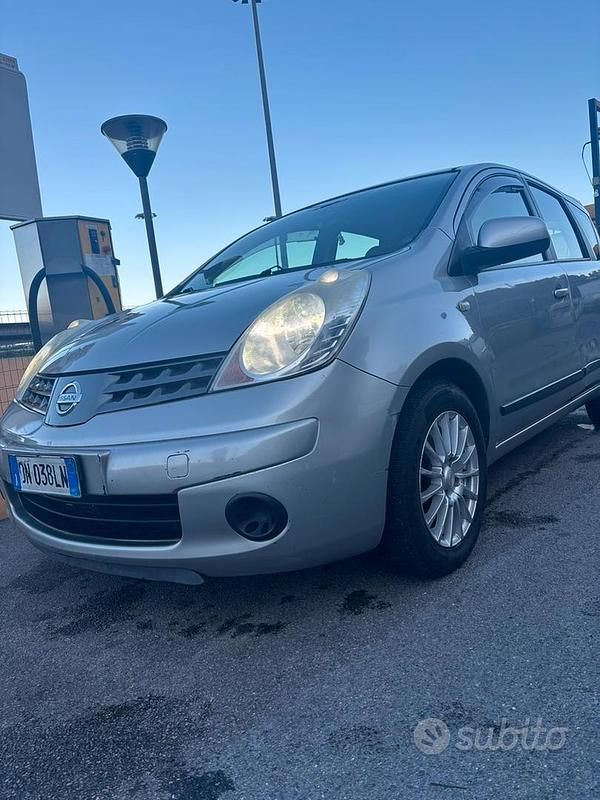 Usata Nissan Note 86 CV (63 kW) 2006 Grigio Monovolume